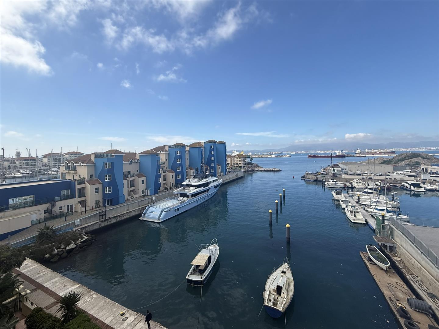 Image of Apartment - 3 Bedrooms - 2 Bathrooms for Rental in Queensway Quay-Gibraltar, Image 3